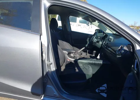 2014 Mazda Mazda3 I Touring из США, поврежденный, VIN JM1BM1L78E1161399